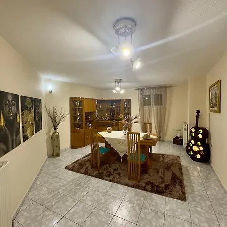 Tzelak Apartman