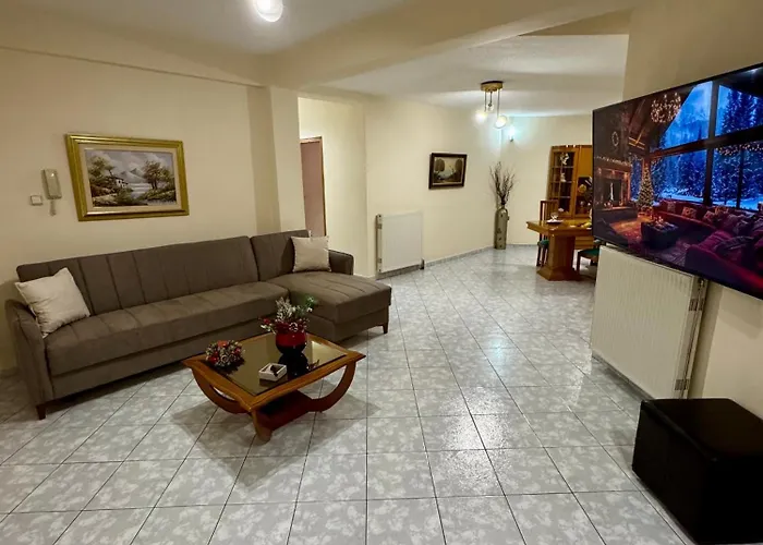 Tzelak Apartment Paleomonastiro